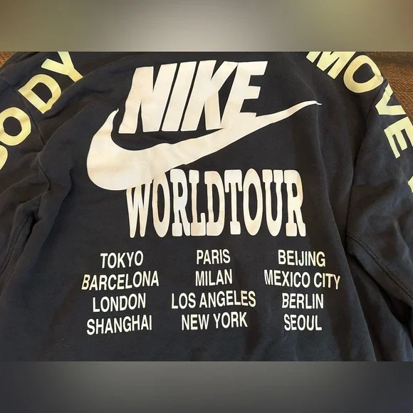 Nike World Tour Men’s Hoodie-Size Large - Picture 2 of 14